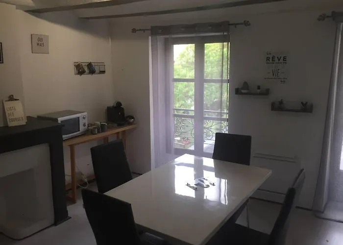 Tres Jolie * Aiguilhe